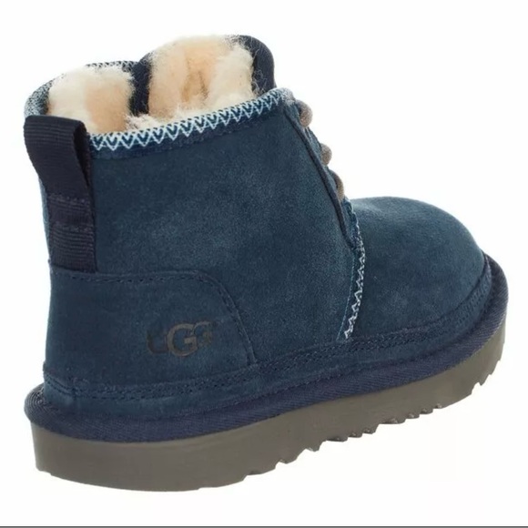 Uggs Neumel II Tasman (NEW NO TAGS, NO BOX)) Boys size 2 US - Picture 3 of 16